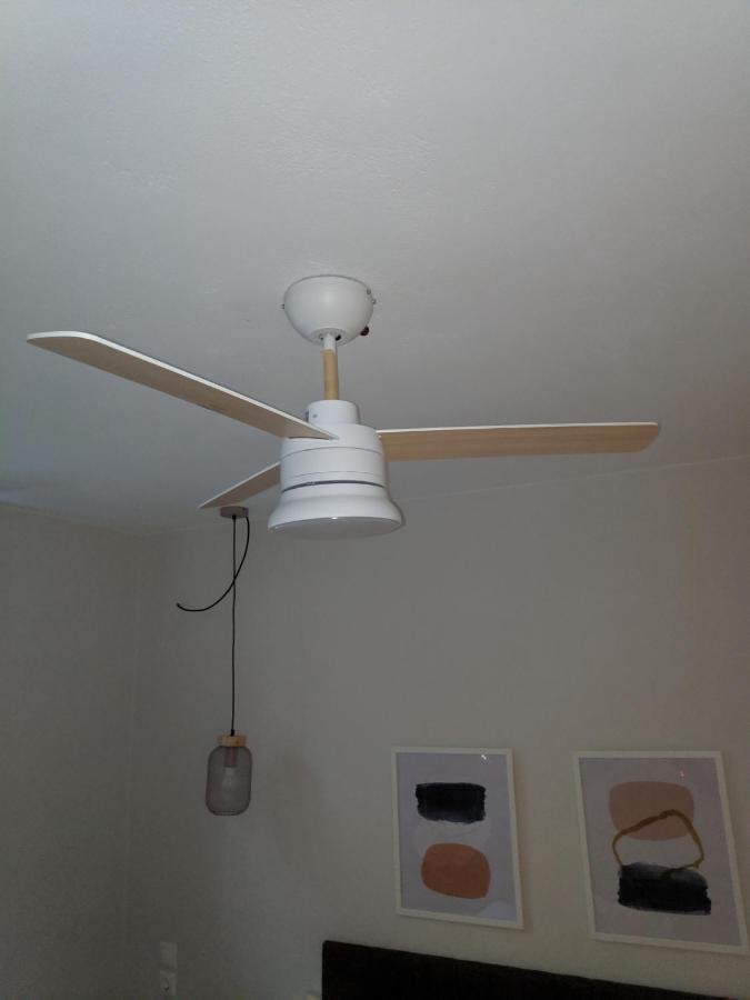 וולוס Stylish Ground Floor Maisonette מראה חיצוני תמונה