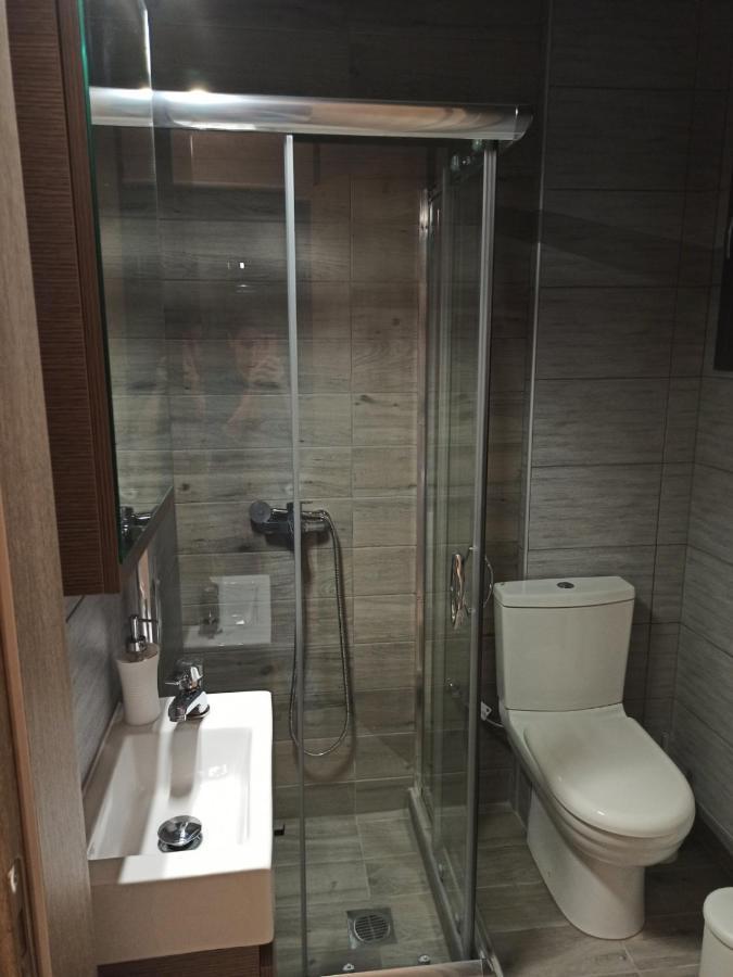 וולוס Stylish Ground Floor Maisonette מראה חיצוני תמונה
